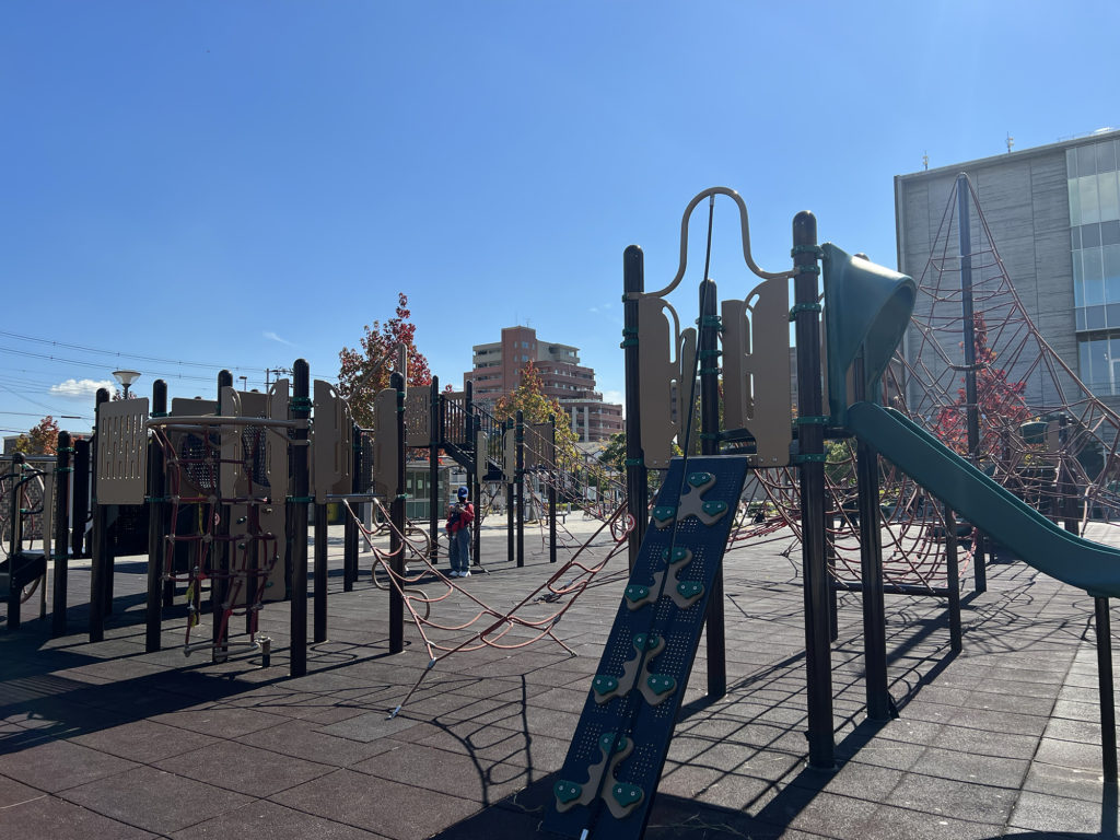 茨木で親子・子供（幼児）にオススメの公園 岩倉公園