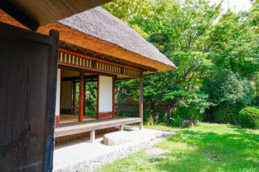 “寒い”が当たり前だった日本の住宅！世界に比べて断熱・気密性能が低かった理由は？